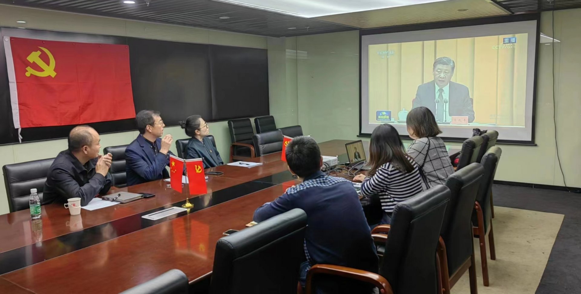 根据民政部社会组织管理局《关于举办全