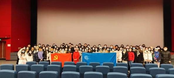【党旗飘飘】中文德赢最新版本下载新人