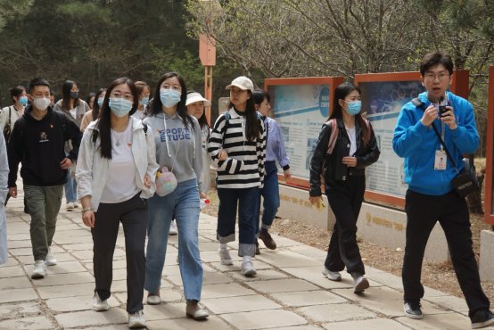 校新闻网讯（政府管理德赢注册登陆手机