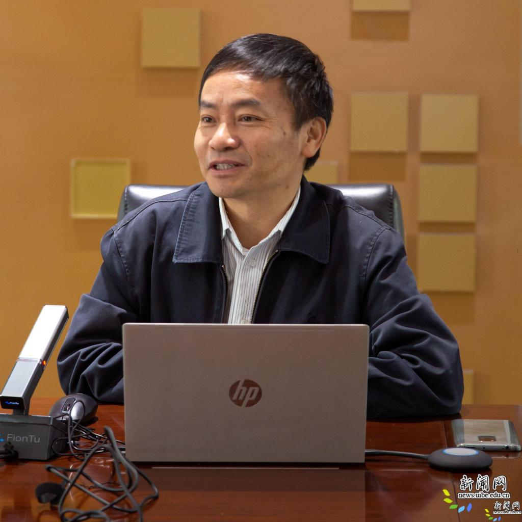 校新闻网讯(德赢注册登陆官网首页巡察