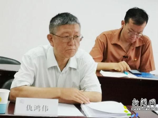 校新闻网讯（通讯员 汝鲁恒 摄影 董
