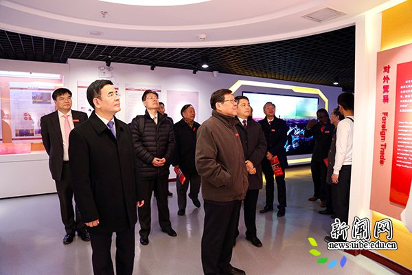 中粮德赢注册登陆官网安全访问原董事长