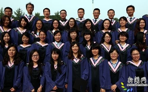 [图片] 毕业季：大鹏展翅 离别也豪情