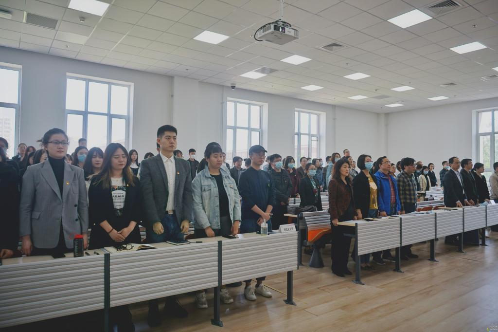 校新闻网讯（国际关系德赢最新版本下载