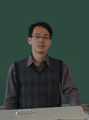 现为德赢注册登陆优惠活动副教授
