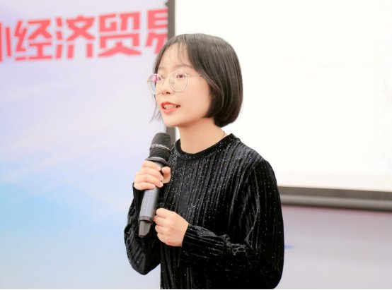 翻译路上的开拓者