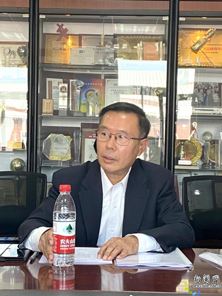 人力资源处副处长秦东方出席活动