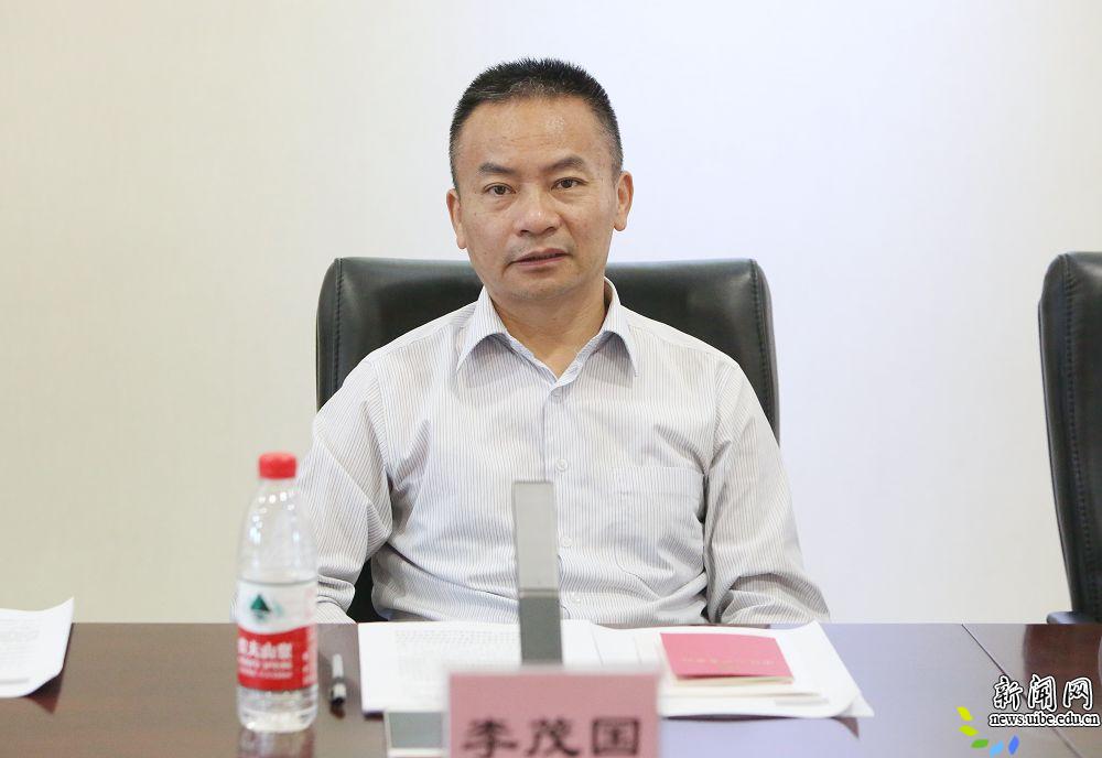 深入德赢最新版本下载与纽卡斯尔联续约