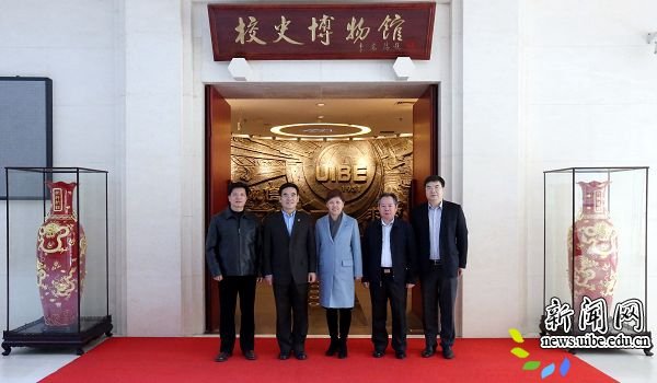 北京市委教工委副书记郑登文