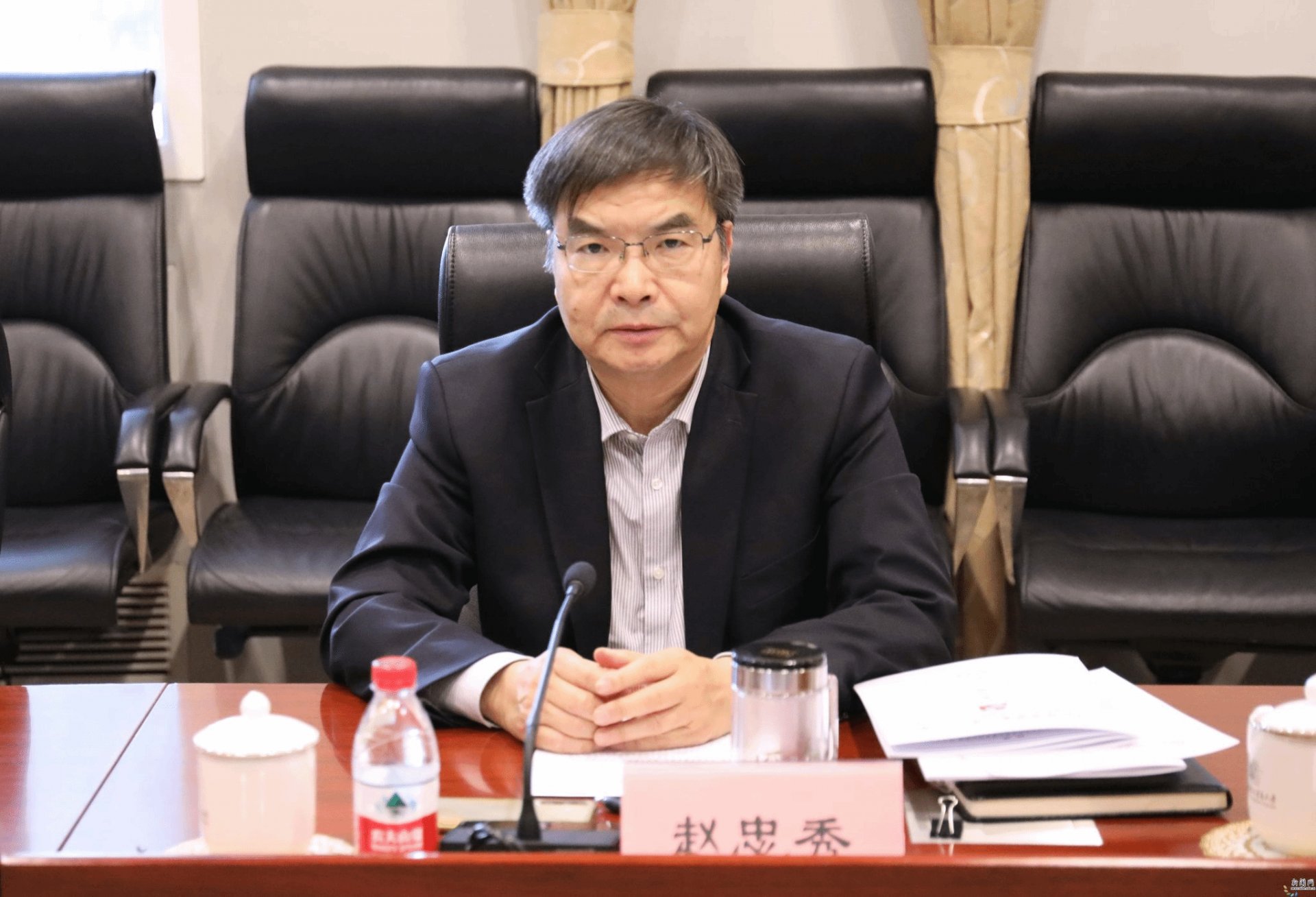中国语言文学德赢注册登陆最新版下载德