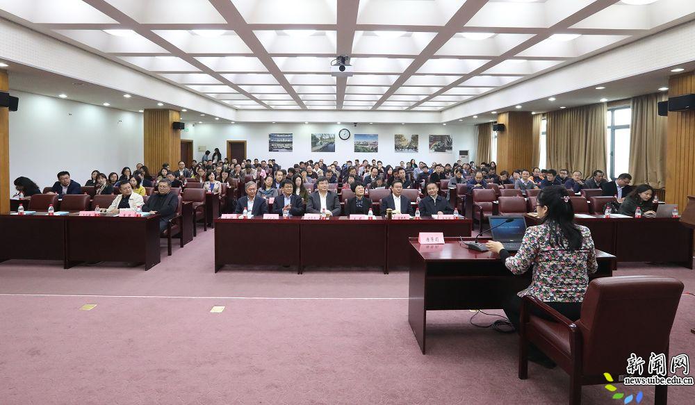 副校长张新民