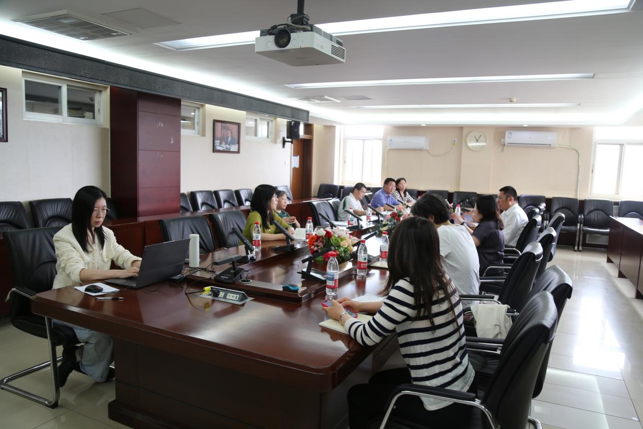 对照阅读德赢注册登陆成为阿森纳全球官