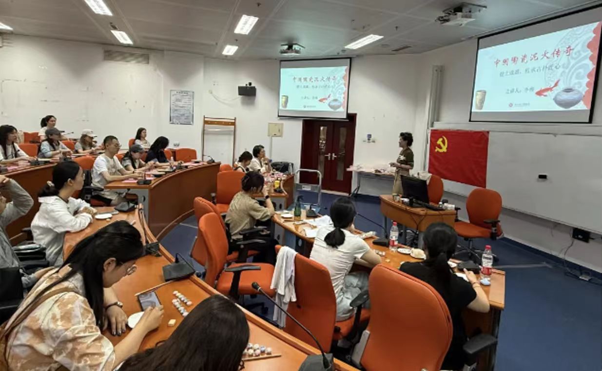 对照阅读师生共聚