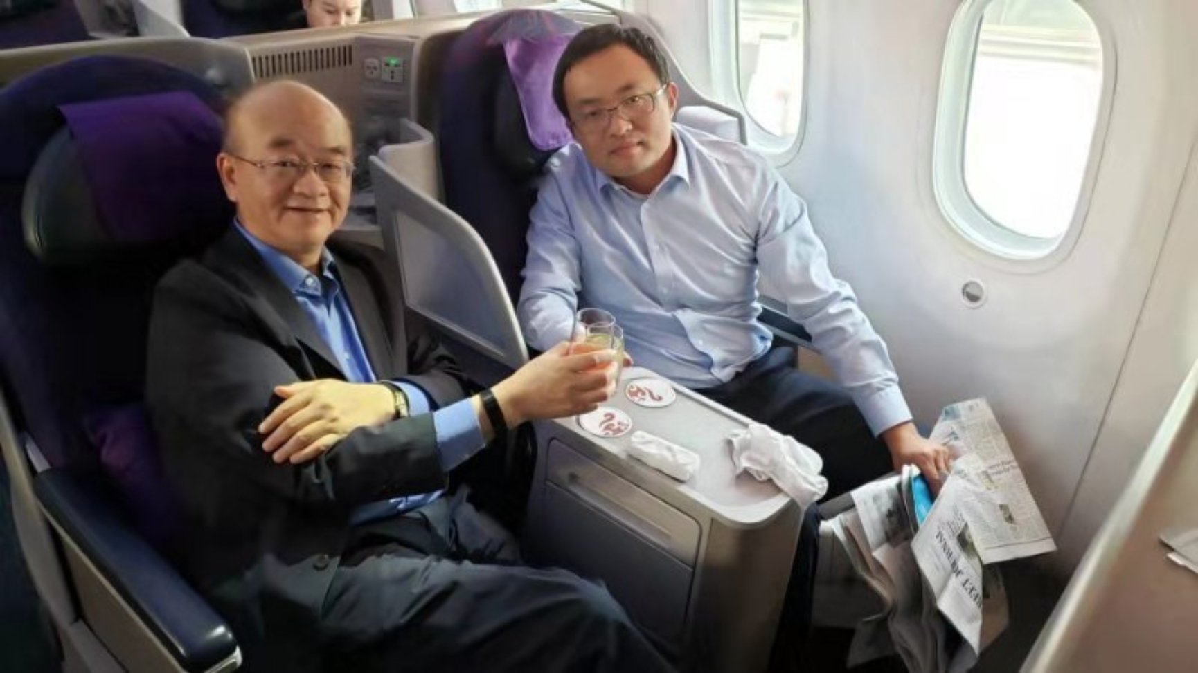大成律师事务所高级合伙人邓志松 对照